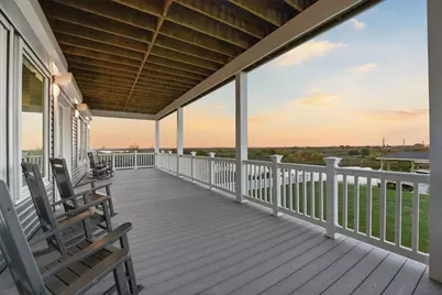 3900 Galleon, Galveston, TX 77554 - Photo 17