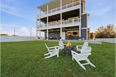 3900 Galleon, Galveston, TX 77554 - Photo 31