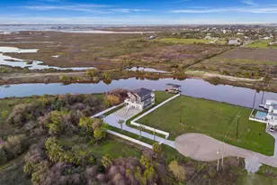 3900 Galleon, Galveston, TX 77554 - Photo 3