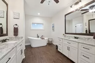 3900 Galleon, Galveston, TX 77554 - Photo 19