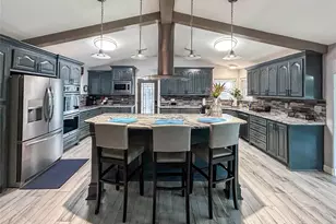 7078 Gupton Rd, Brazoria, TX 77422 - Photo 9