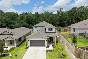 18757 Timber Gln Dr, Conroe, TX 77316 - Photo 3