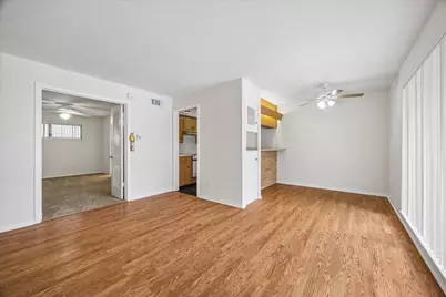 3703 Roseland Street #03, Houston, TX 77006 - Photo 3