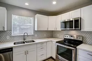 3801 Broyles St, Houston, TX 77026 - Photo 7