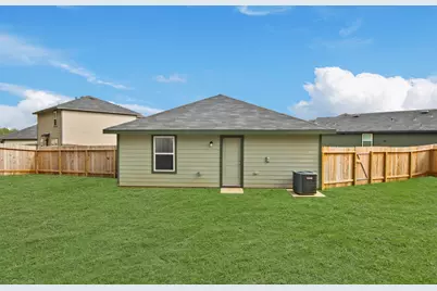 12303 McCrorey Trails Court, Conroe, TX 77303 - Photo 15