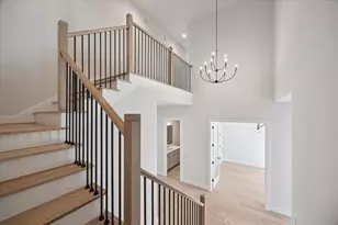 431 Venado View Court, Conroe, TX 77304 - Photo 3