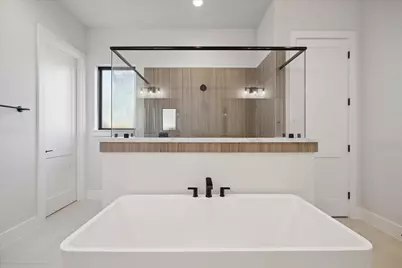 431 Venado View Court, Conroe, TX 77304 - Photo 11