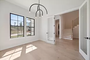 431 Venado View Court, Conroe, TX 77304 - Photo 5