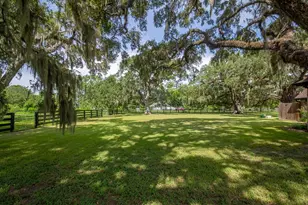 5685 County Rd 823, West Columbia, TX 77486 - Photo 29