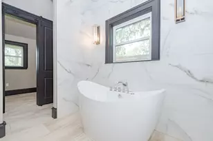 5685 County Rd 823, West Columbia, TX 77486 - Photo 23