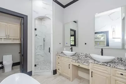 5685 County Road 823, West Columbia, TX 77486 - Photo 21