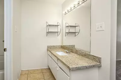 2611 Grants Lake Boulevard #226, Sugar Land, TX 77479 - Photo 21