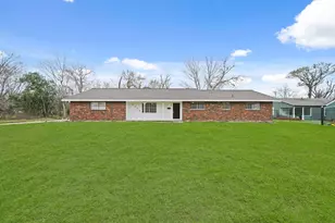 7265 Ashburn St, Houston, TX 77061 - Photo 1