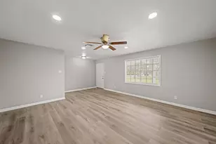 7265 Ashburn St, Houston, TX 77061 - Photo 5