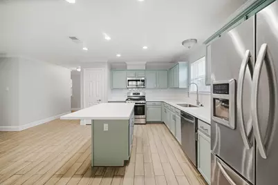 3116 Creek Bank Lane, Pearland, TX 77581 - Photo 11