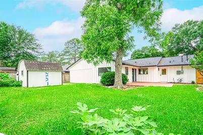 1422 Wisterwood Drive, Houston, TX 77043 - Photo 25