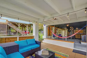 2108 Knollwood St, Kemah, TX 77565 - Photo 11