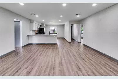 6223 Pinole Forest Drive, Houston, TX 77088 - Photo 7