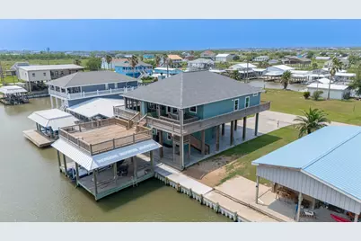 1126 Island Boulevard, Crystal Beach, TX 77650 - Photo 43