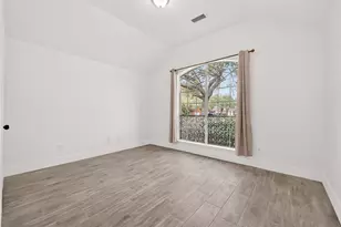 3143 Oakwood Run Dr, Sugar Land, TX 77498 - Photo 19