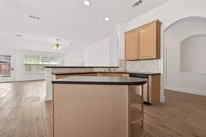 3143 Oakwood Run Drive, Sugar Land, TX 77498 - Photo 13