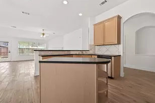 3143 Oakwood Run Dr, Sugar Land, TX 77498 - Photo 13