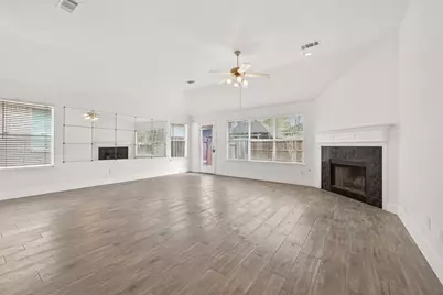 3143 Oakwood Run Drive, Sugar Land, TX 77498 - Photo 5