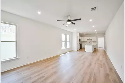 12827 Hannah Springs Lane, Magnolia, TX 77354 - Photo 7