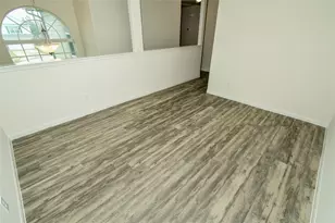 3323 Gold Star Dr, Houston, TX 77082 - Photo 5