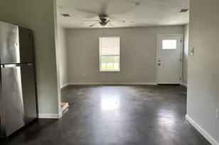 907 Fm 2830 Road S, Liberty, TX 77575 - Photo 9