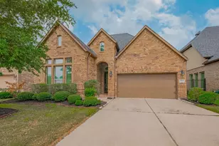 4942 Thunder Creek Ln, Sugar Land, TX 77479 - Photo 3