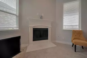 4942 Thunder Creek Ln, Sugar Land, TX 77479 - Photo 11