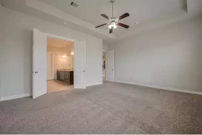 4942 Thunder Creek Lane, Sugar Land, TX 77479 - Photo 17
