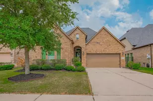 4942 Thunder Creek Ln, Sugar Land, TX 77479 - Photo 1