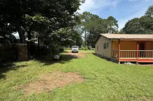 20496 McGager Dr, New Caney, TX 77357 - Photo 9