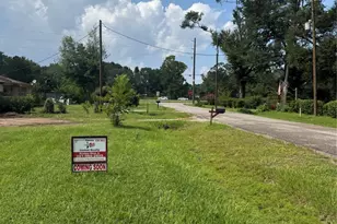 20496 McGager Dr, New Caney, TX 77357 - Photo 11