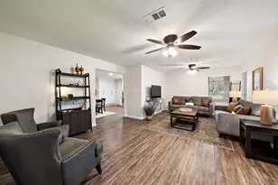 1606 E Fayle St, Baytown, TX 77520 - Photo 5