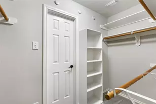 22000 Knights Cove Dr, Kingwood, TX 77339 - Photo 31