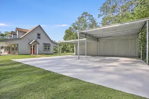 20801 Plaza Cir, Crosby, TX 77532 - Photo 7