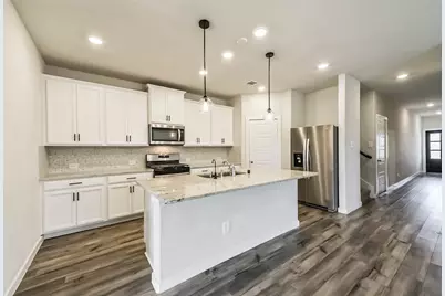 8515 Lake Groove Lane, Baytown, TX 77523 - Photo 9