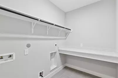 16045 Hayes Park Drive, Houston, TX 77079 - Photo 17