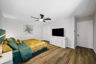 2930 Riata Ln, Houston, TX 77043 - Photo 25