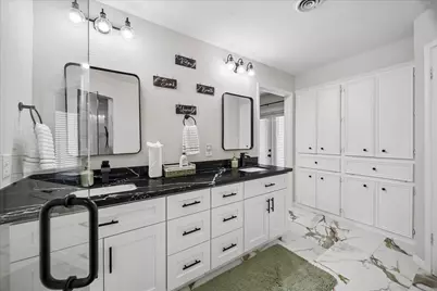 2930 Riata Lane, Houston, TX 77043 - Photo 27