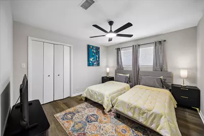 2930 Riata Lane, Houston, TX 77043 - Photo 21