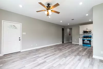 6914 Avenue O, Houston, TX 77011 - Photo 7