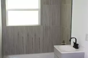 3922 Alsace St, Houston, TX 77021 - Photo 9