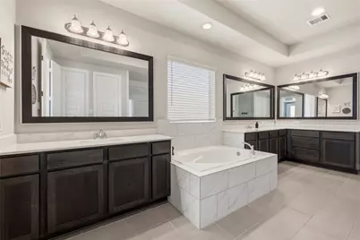 5110 W Lacey Garden Loop, Houston, TX 77018 - Photo 29