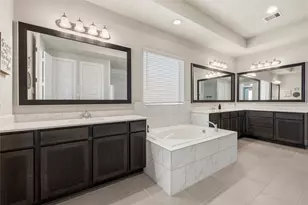 5110 W Lacey Garden Loop, Houston, TX 77018 - Photo 29