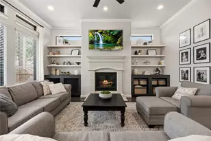 5110 W Lacey Garden Loop, Houston, TX 77018 - Photo 9