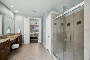 15410 Stone Gables Ln, Houston, TX 77044 - Photo 23
